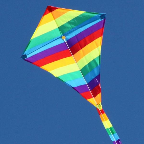 Rainbow Diamond Kites with Single String and Fiberglass Frame