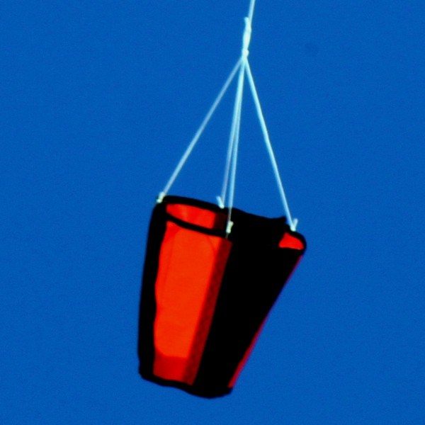 drogue tail on single string bat kite for kids