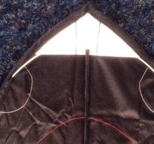 details of the spreader rod in the head of a single line shark kite