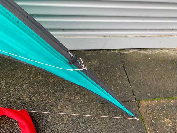 wing tip of aqua kite