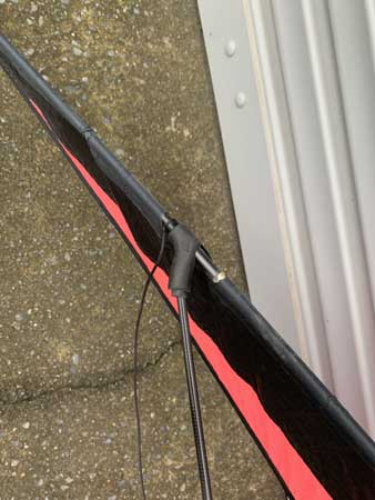 edge connector in a used stunt kite
