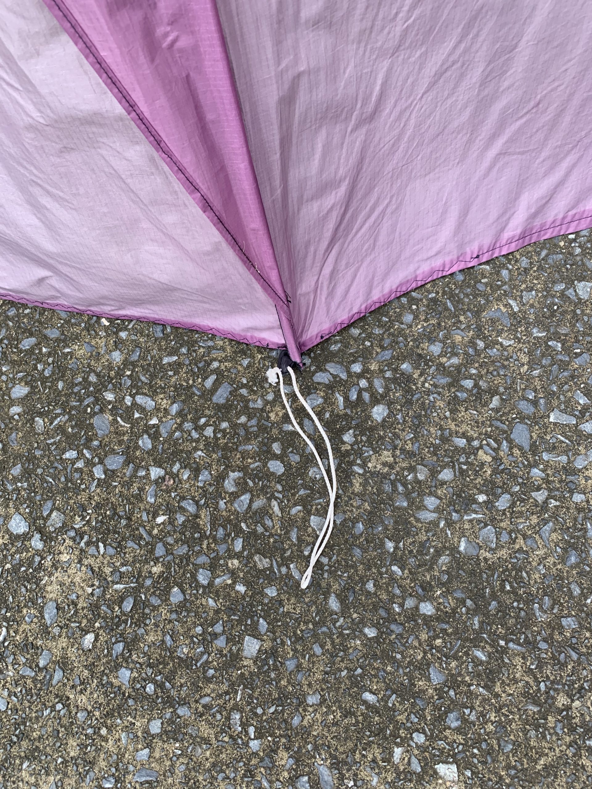 tail connection for delta kite